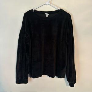 A New Day Black Velour Puff sleeve Sweater